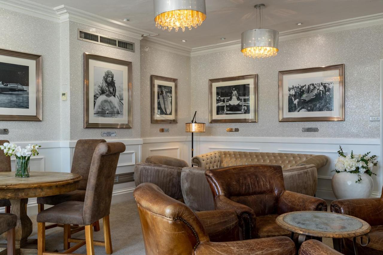 Lakes Hotel & Spa ボウネス＝オン＝ウィンダミア エクステリア 写真 The interior of the club